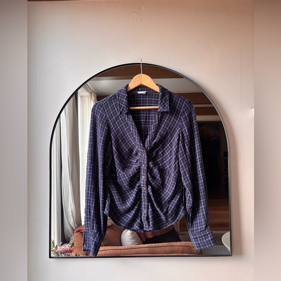 PILCRO | The Keaton ruched plaid long sleeve | size small - Picture 3 of 6